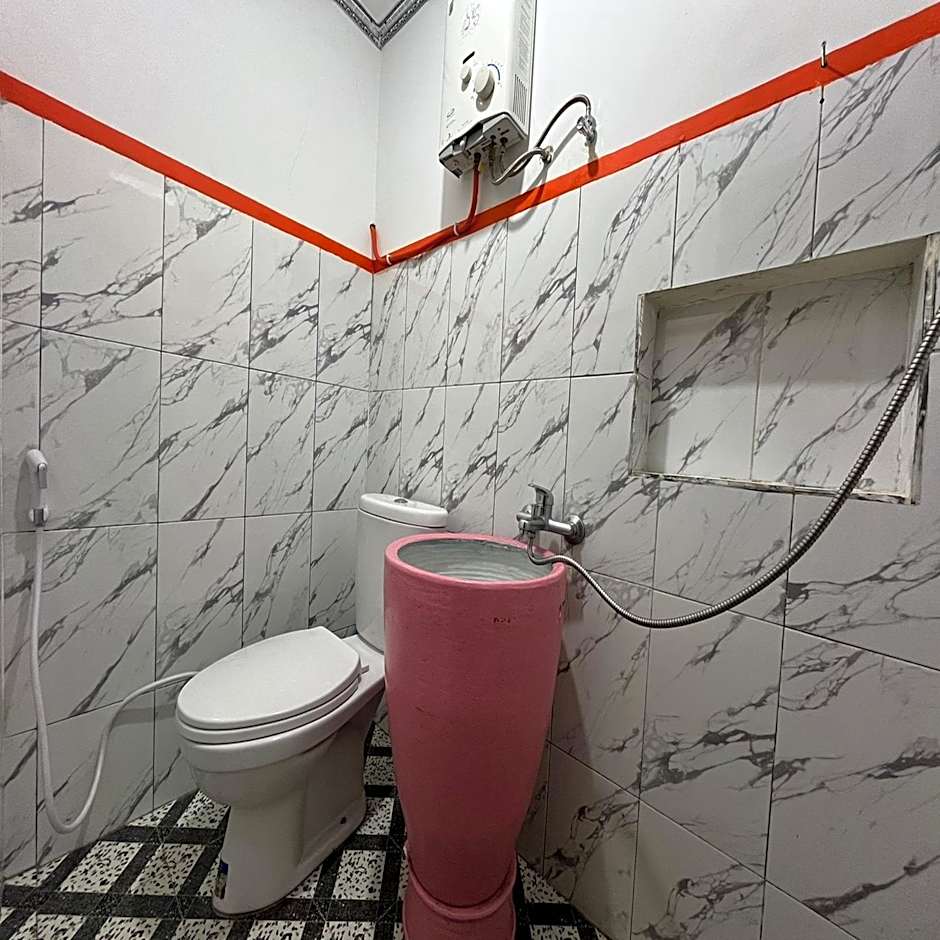 Anaqi Homestay Mitra RedDoorz