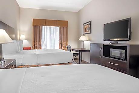 Queen Room with Two Queen Beds - Non-Smoking