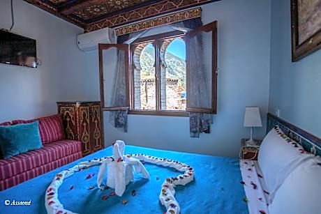 Double Room with Mountain View