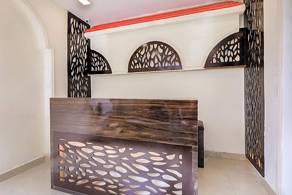 Hotel Cherry by OYO Rooms – Bhopal, IN