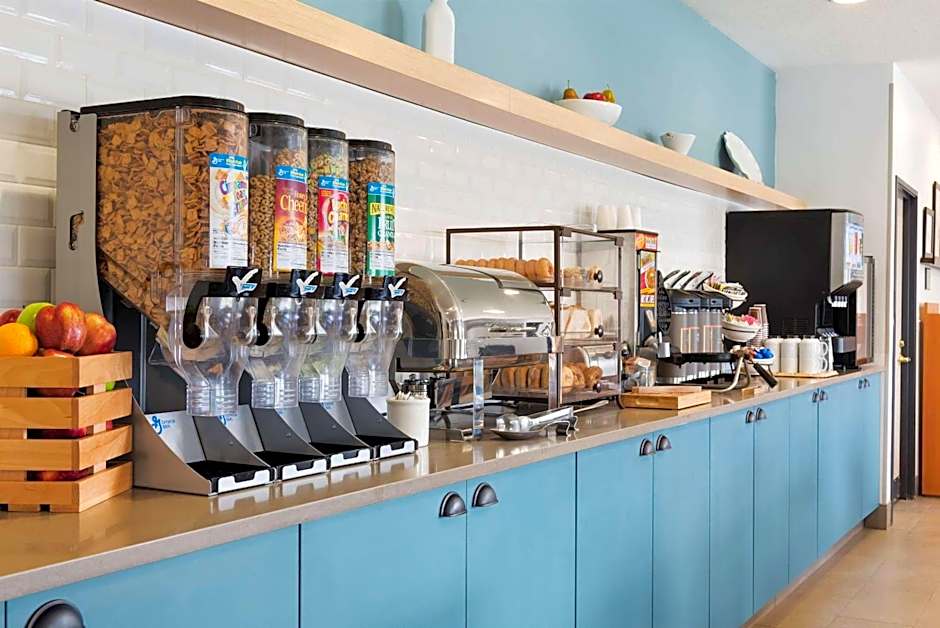 Country Inn & Suites by Radisson Romeoville I-55