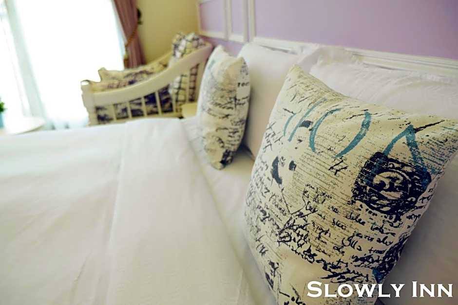 Slowly Inn