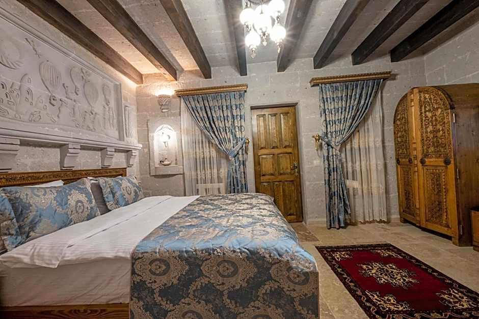 Underground Cave Suites Hotel