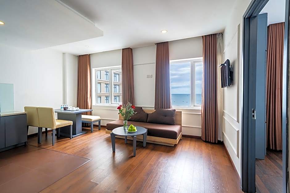 Le House Boutique Hotel - 100m to the beach