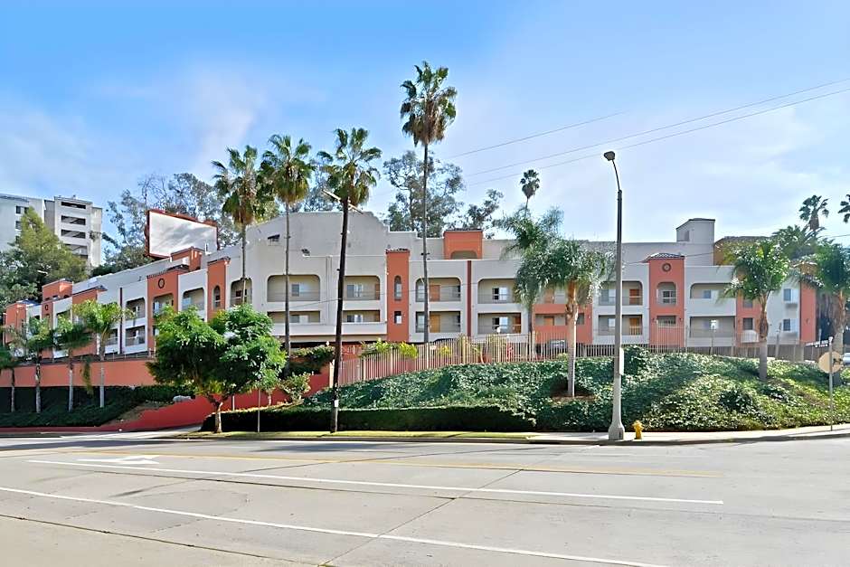 Hotel Silver Lake