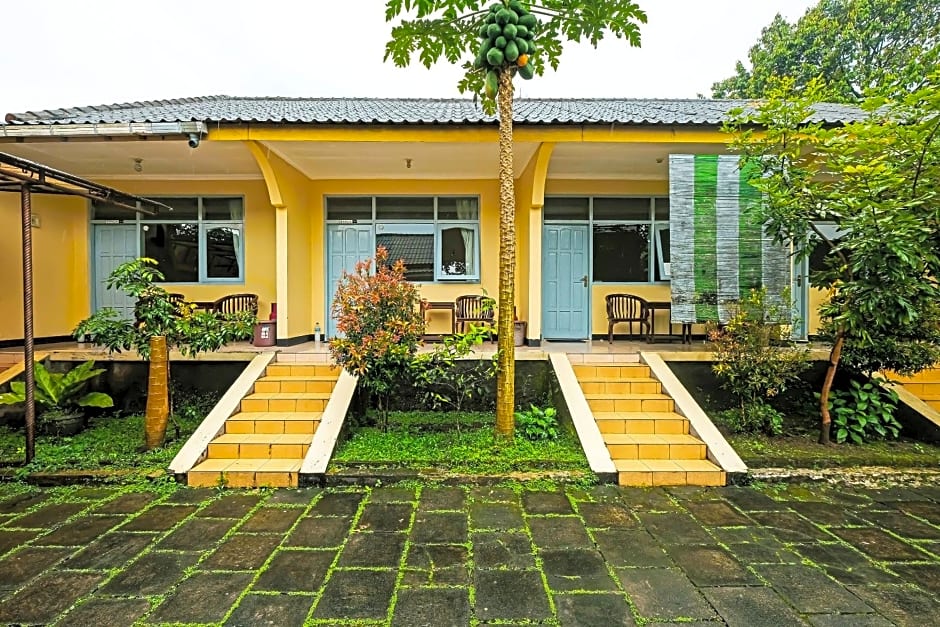 OYO 92482 Hotel Permata 1