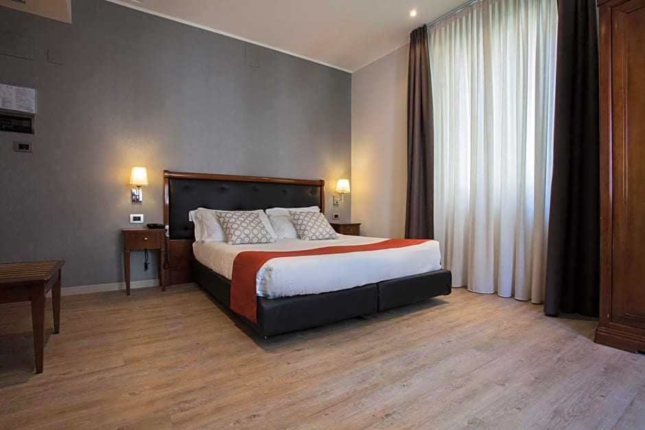 Hotel Astoria