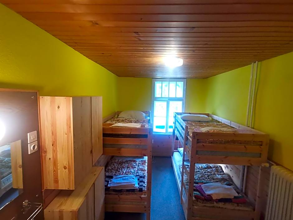Hostel pod Voglom