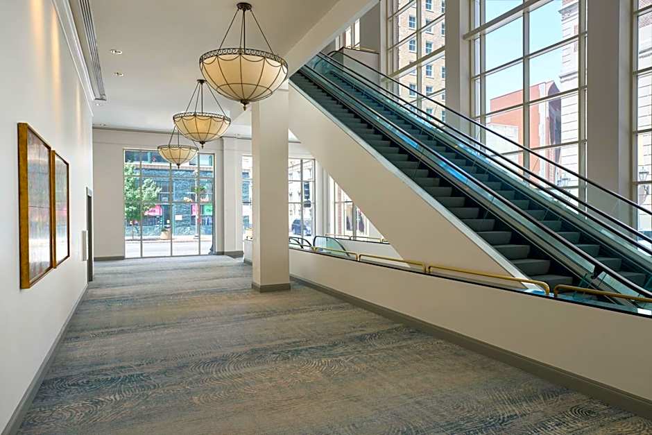 Marriott St. Louis Grand