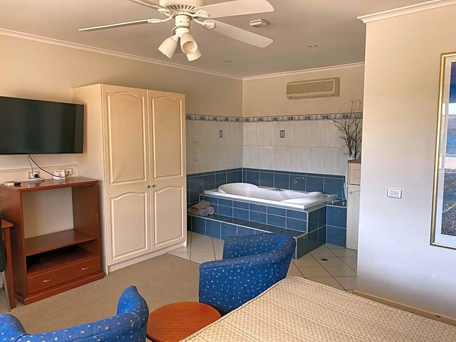 Comfort Inn & Suites Augusta Westside