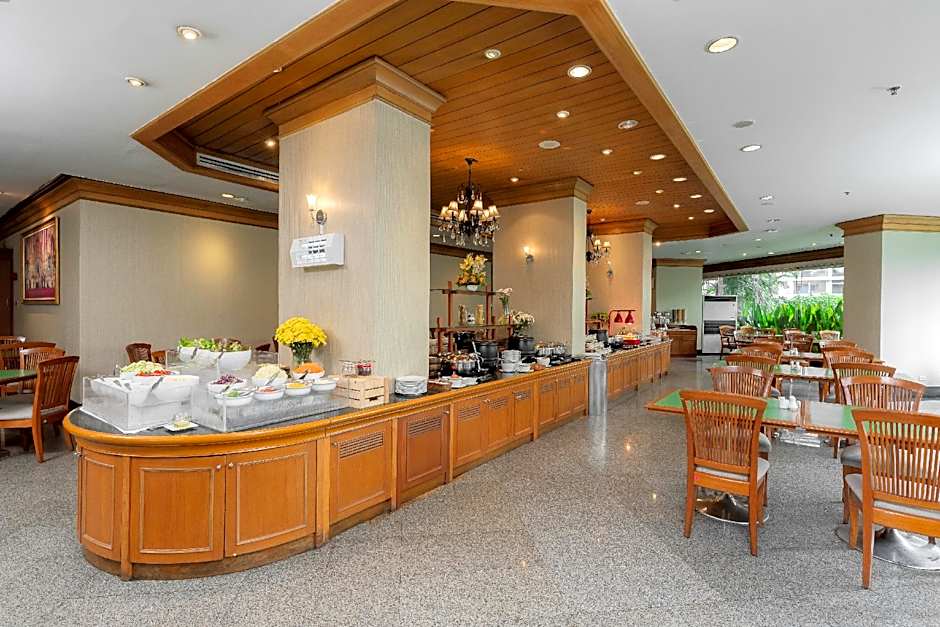 Grand Diamond Suites Hotel (SHA Plus)