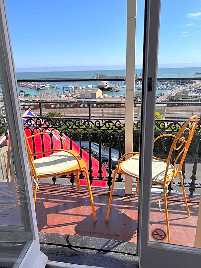 The Royal Harbour Hotel