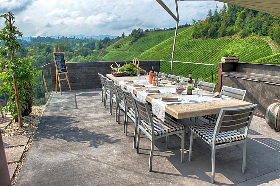 Weingut Essgut Schlafgut Sabathihof-Dillinger