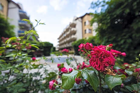 Apartment - Split Level