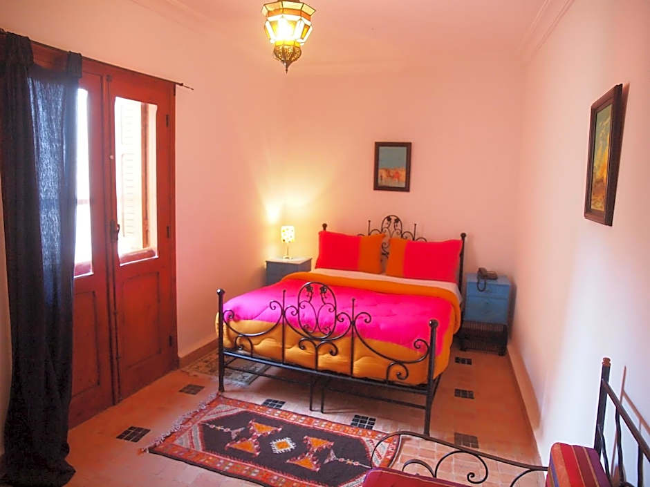 Riad Al khansaa