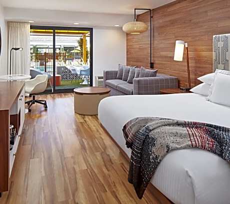 King Room with Patio