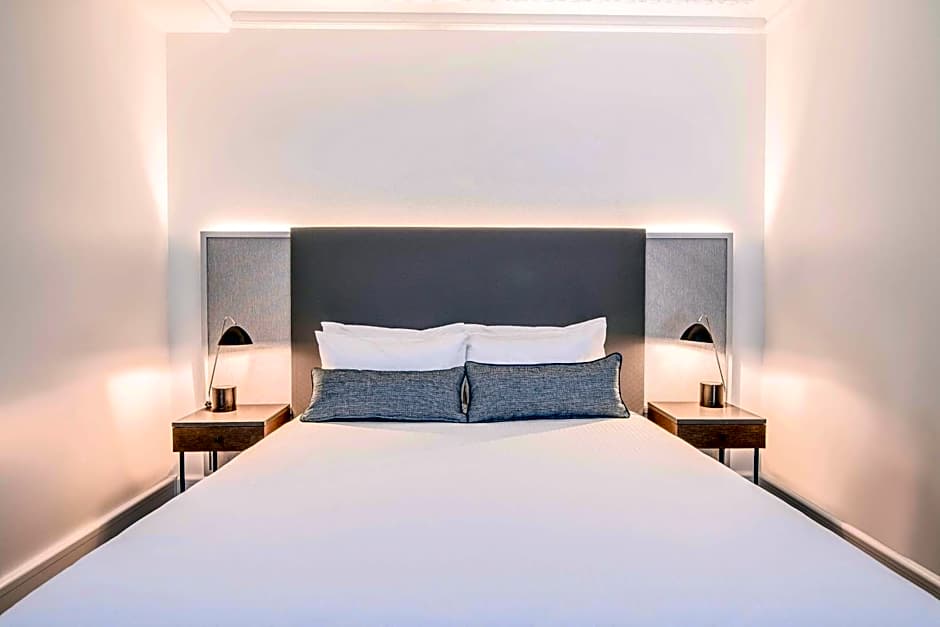The Savoy Hotel on Little Collins Melbourne