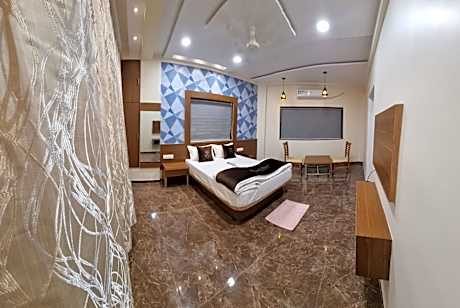 Hotel Abhijeet Executive, Barshi