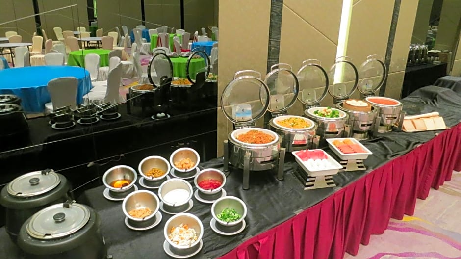 Holiday Inn Express Hong Kong Kowloon East, an IHG Hotel