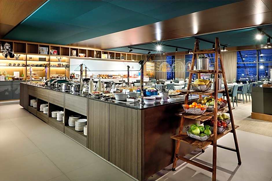 Hyatt Regency Barcelona Tower