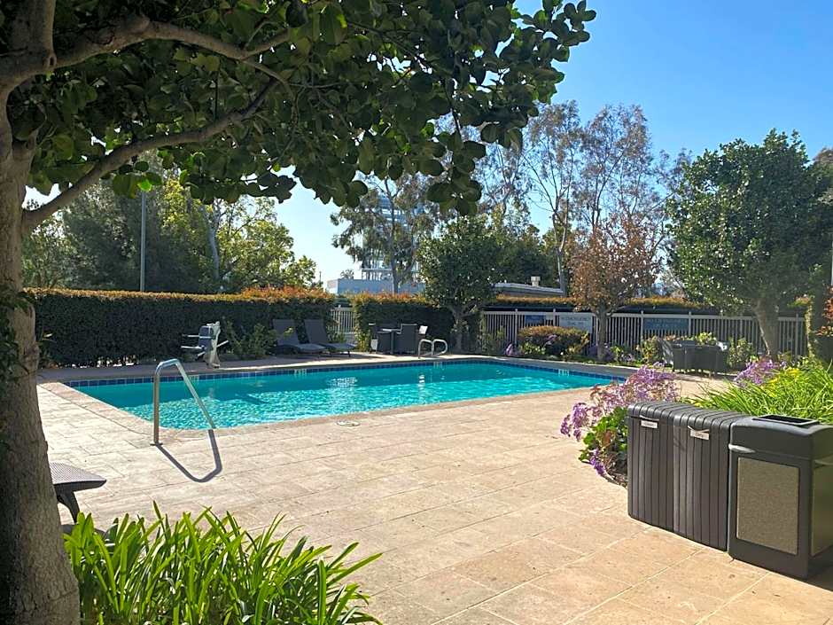 SureStay Hotel by Best Western Ontario Airport