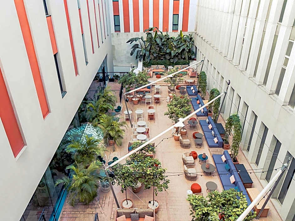 Ibis Styles Sevilla Santa Justa