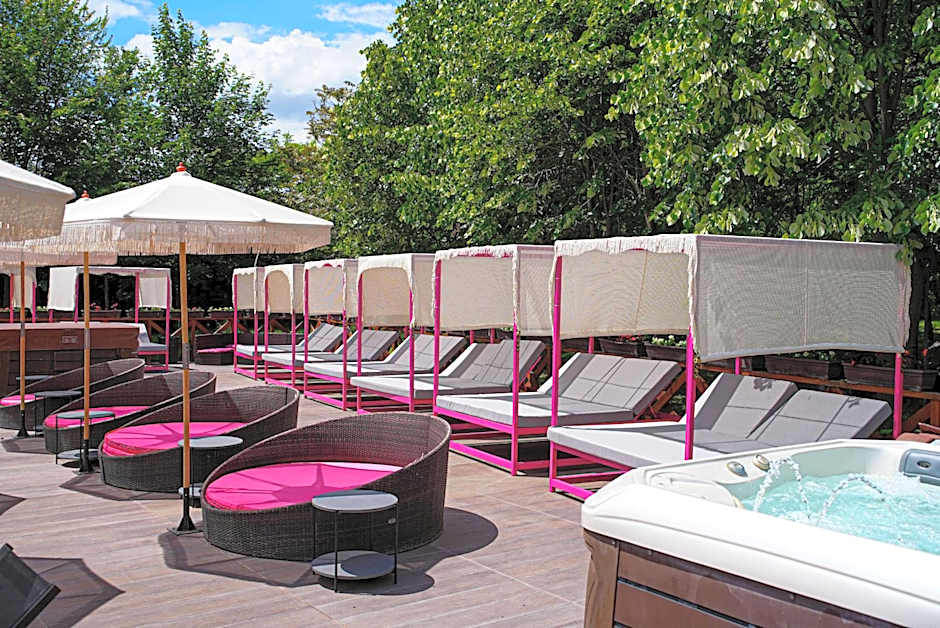 The Wind Mills Hydropark