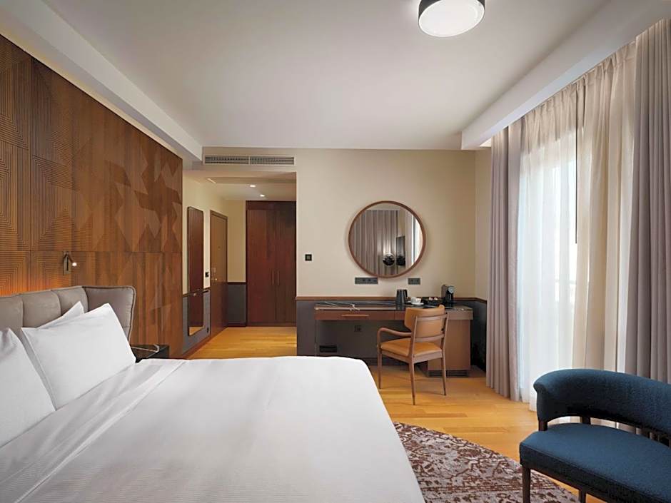 Iceland Parliament Hotel, Curio Collection by Hilton