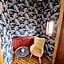 Luxe on Ridge Boutique Hotel