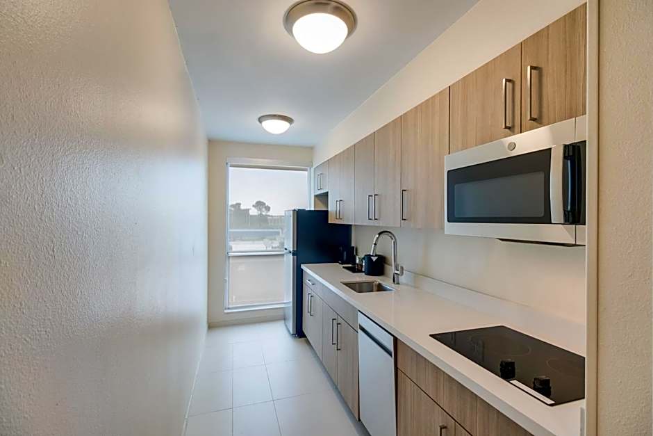 SpringHill Suites by Marriott Dallas NW Highway at Stemmons/I-35E