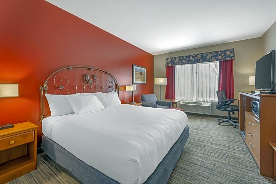 Best Western Bronco Inn