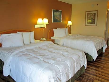 Queen Room with Two Queen Beds - Disability Access