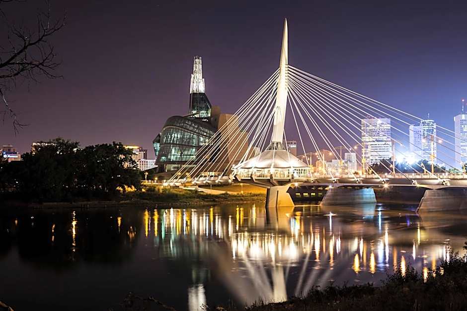 Holiday Inn Winnipeg-South By IHG