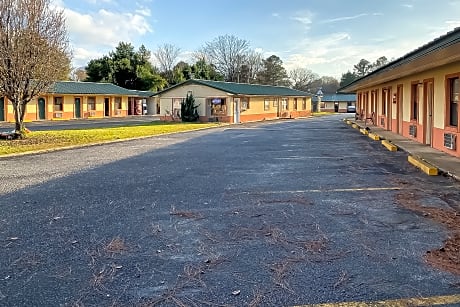 Hotel O Tallassee Hwy 229