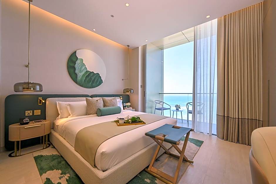 Photo 1 of 4 of 1 King Bed Suite, Sea View