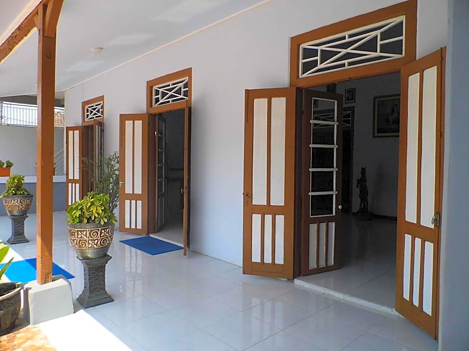 Hotel Ilhami Blitar