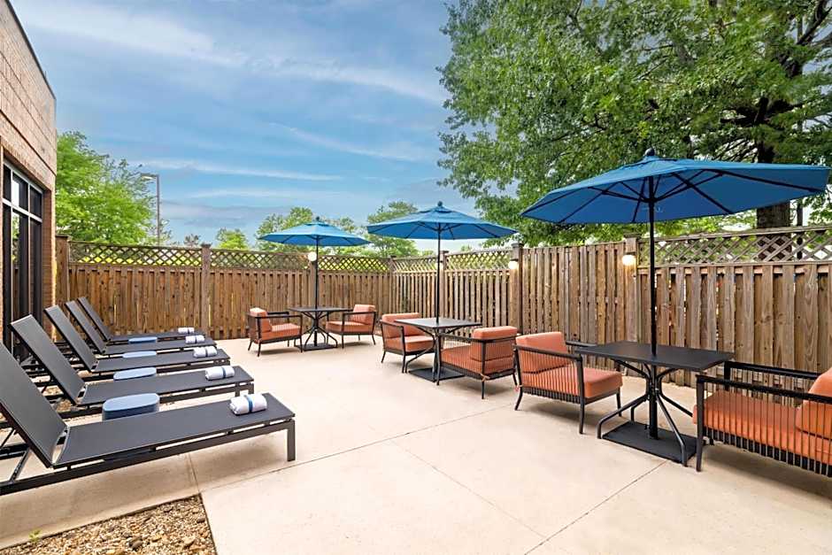 Hampton Inn Washington-Dulles Int'l Airport South