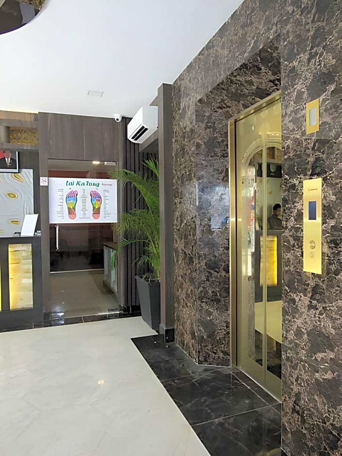 Paragon Nagoya Hotel Batam