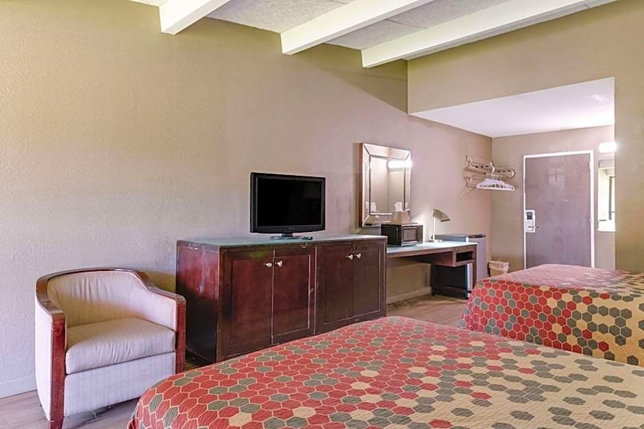 Econo Lodge High Point - Archdale