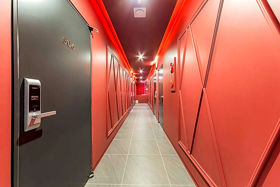 Plain Hotel