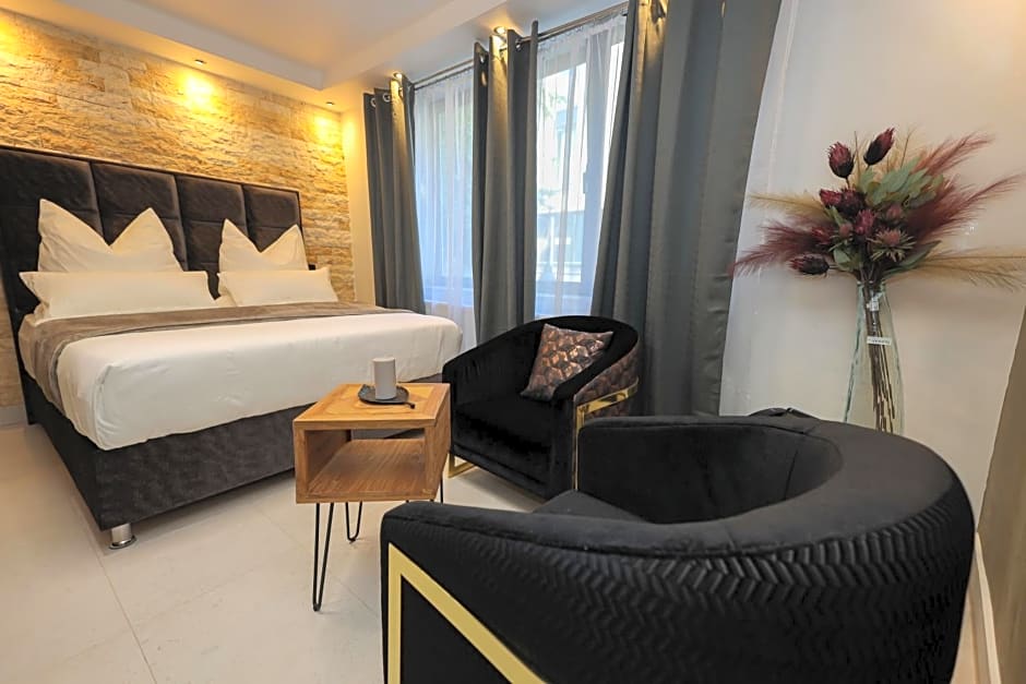 Suites Aix la Chapelle, Exclusive Apartments, Wellness and more, Aachen City