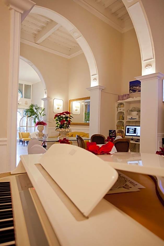 Hotel Ariston