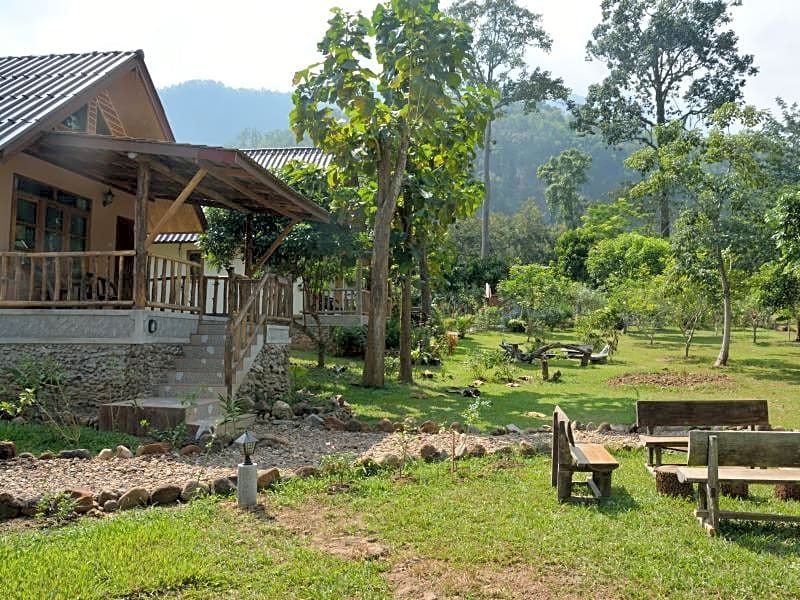 At Home Chiang Dao Resort