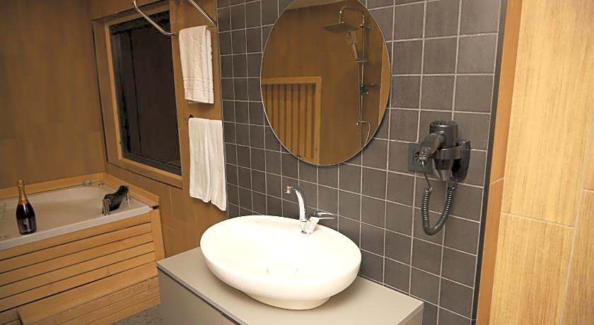RUSH HOTEL TOKAT