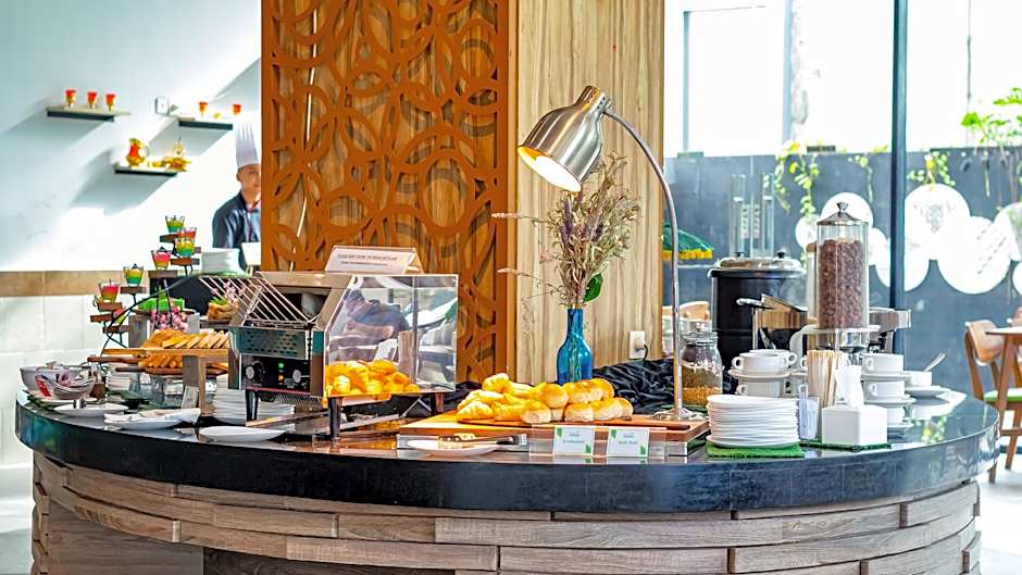 Hotel AYOLA Lippo Cikarang