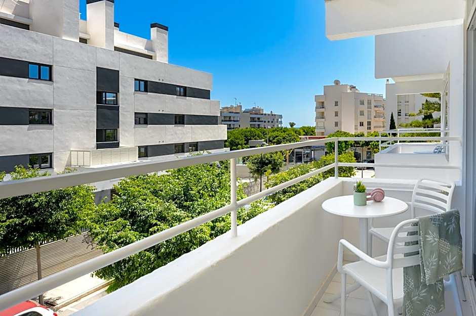 Apartamentos Playasol My Tivoli