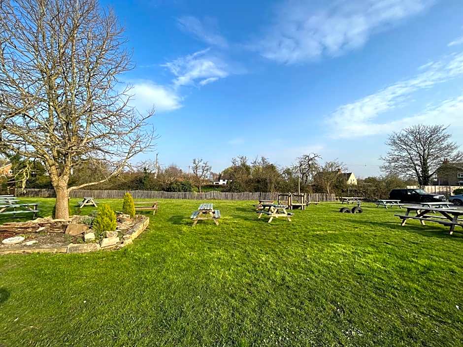 The Ship Inn - Self Catering Accommodation