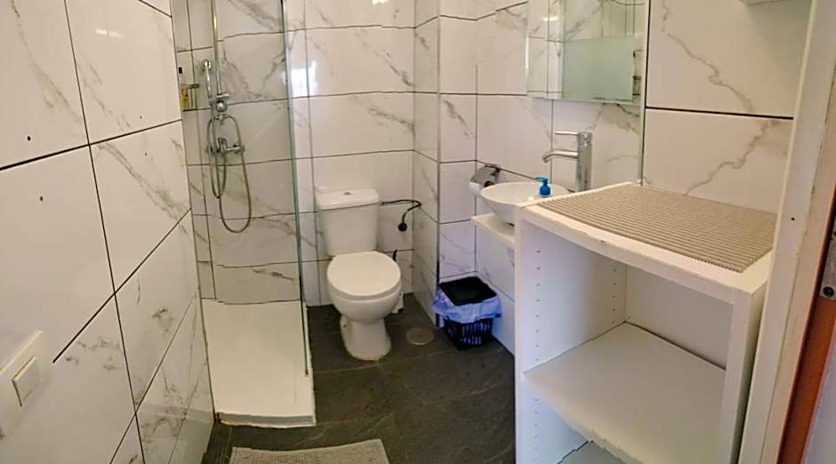 Regina Pacis (VALLE-LUZ)