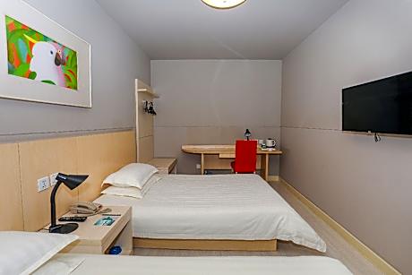 WH - Standard Daxiao Twin Room