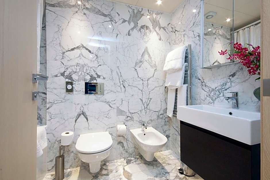 Claverley Court Apartment Knightsbridge